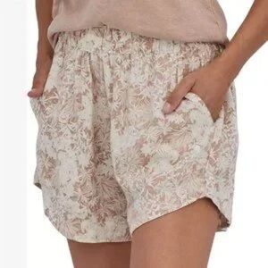 Patagonia Floral High Waist Shorts - Cream and Pink size large
